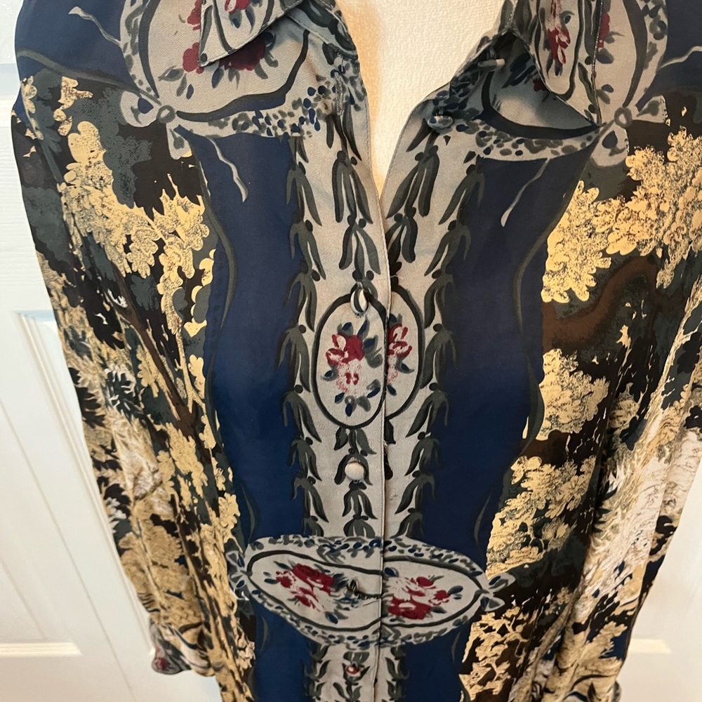 Holt Renfrew Silky Navy & Gold Printed Button-Down Shirt Size 10 Dry Cleaned - Picture 3 of 12